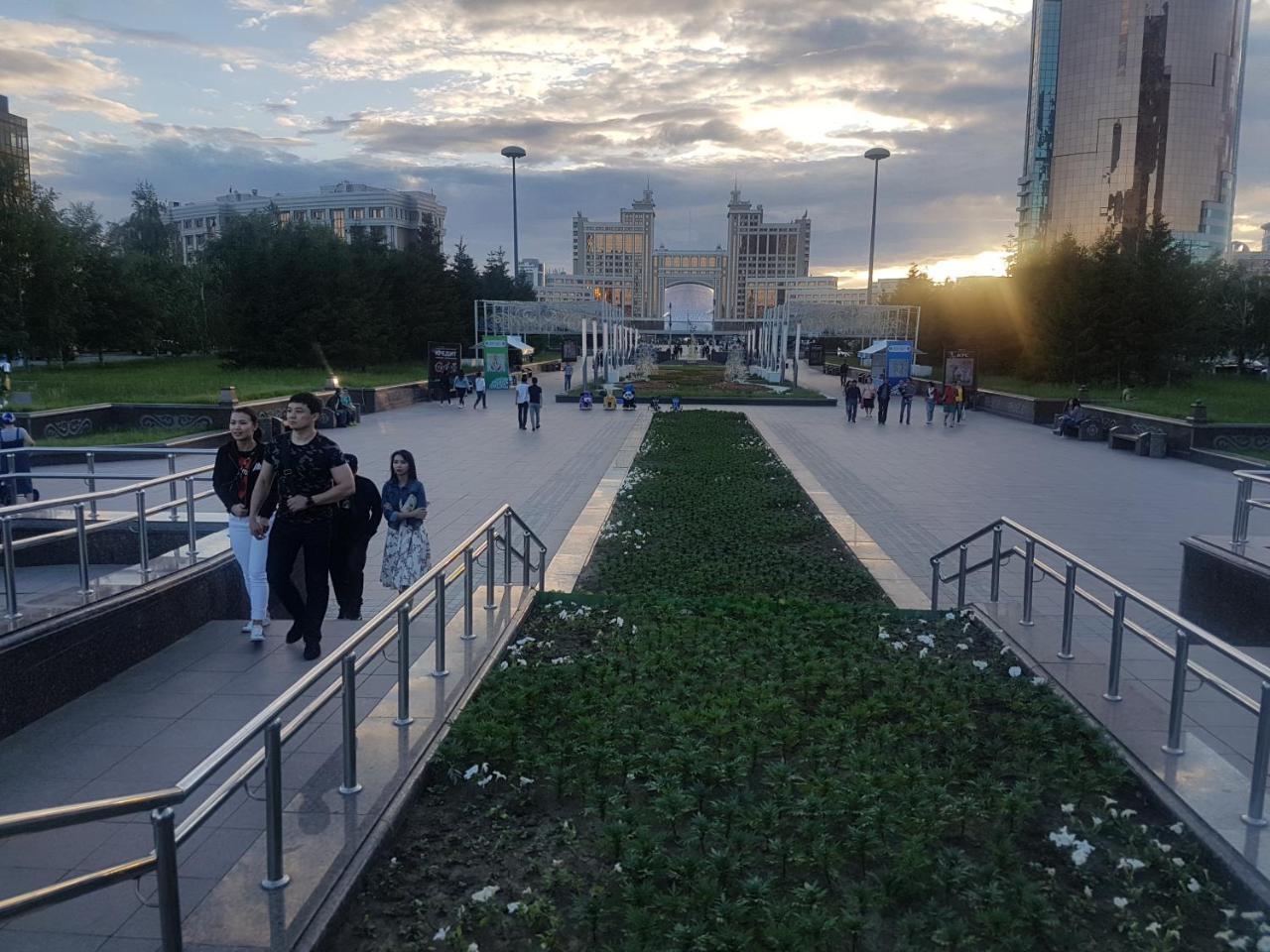 Arai Halal Apartments Astana Exterior photo