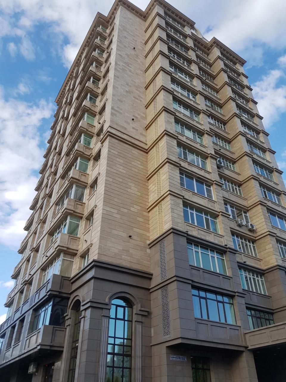 Arai Halal Apartments Astana Exterior photo