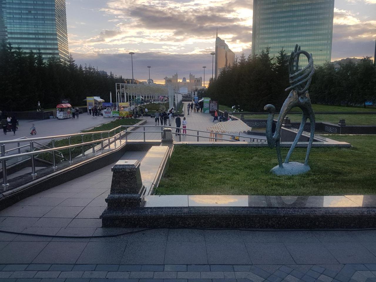 Arai Halal Apartments Astana Exterior photo